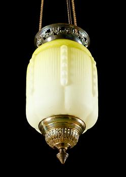 TAKLAMPA, sk månskensampel, sekelskiftet 1900. Höjd ca 40 cm.