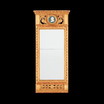 709. A Gustavian late 18th century mirror.
