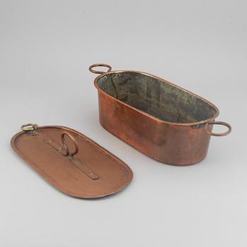 Four pans, copper, around 1900's.