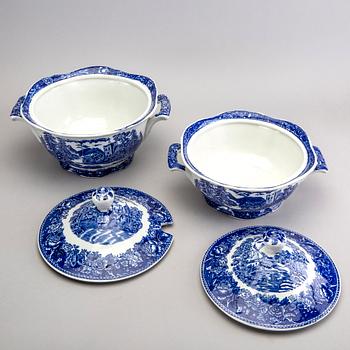 Reinhard Richter, servis, 58  delar, "Masema", Arabia flintgods Finland 1941-64.