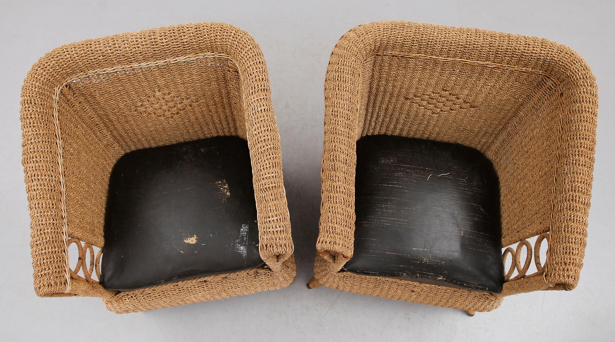 FÅTÖLJER, 1 par, 1900-talets första hälft.