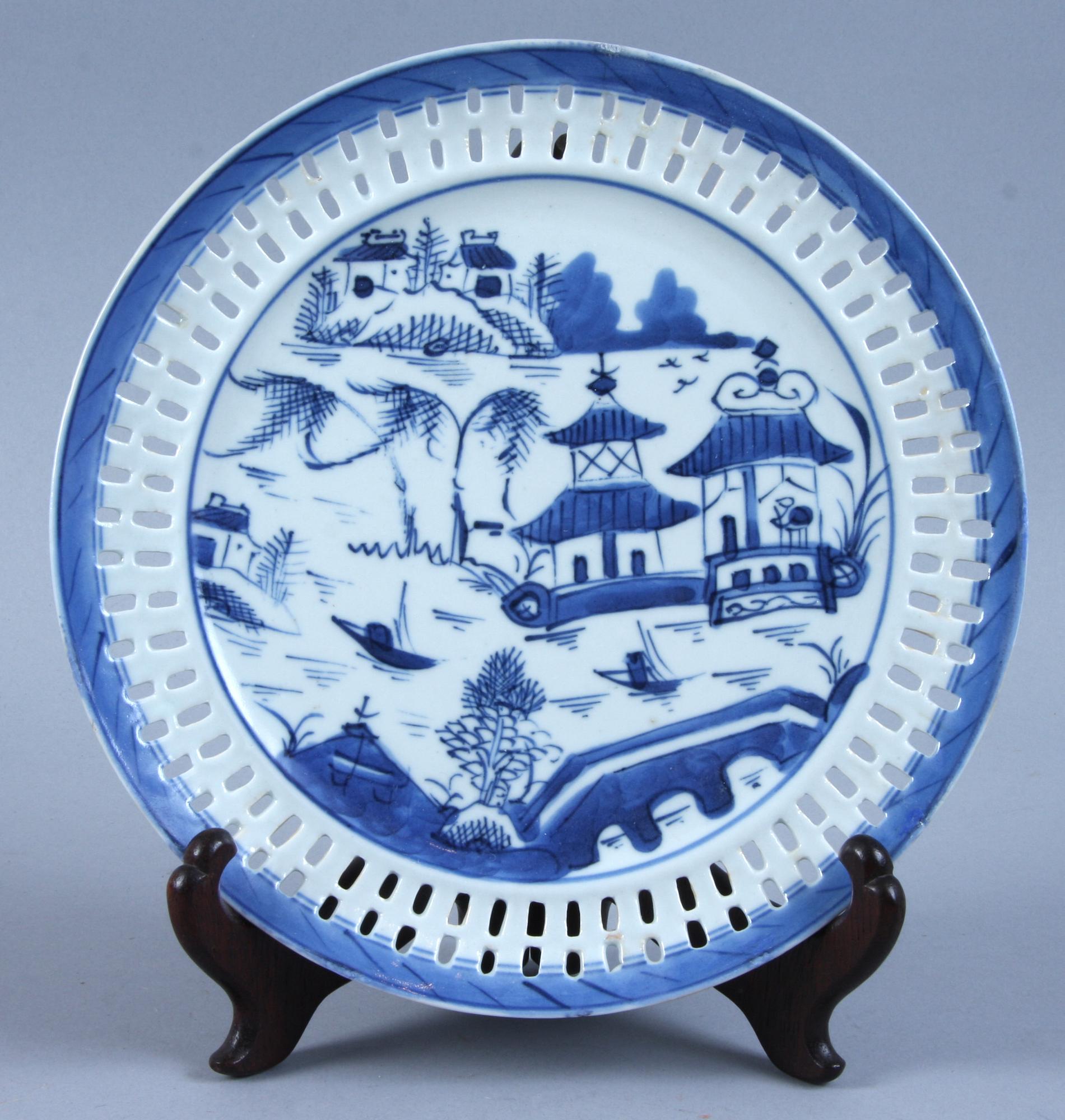 PARTI PORSLIN, 5 delar, Kina samt Japan, 1700-1900-tal.