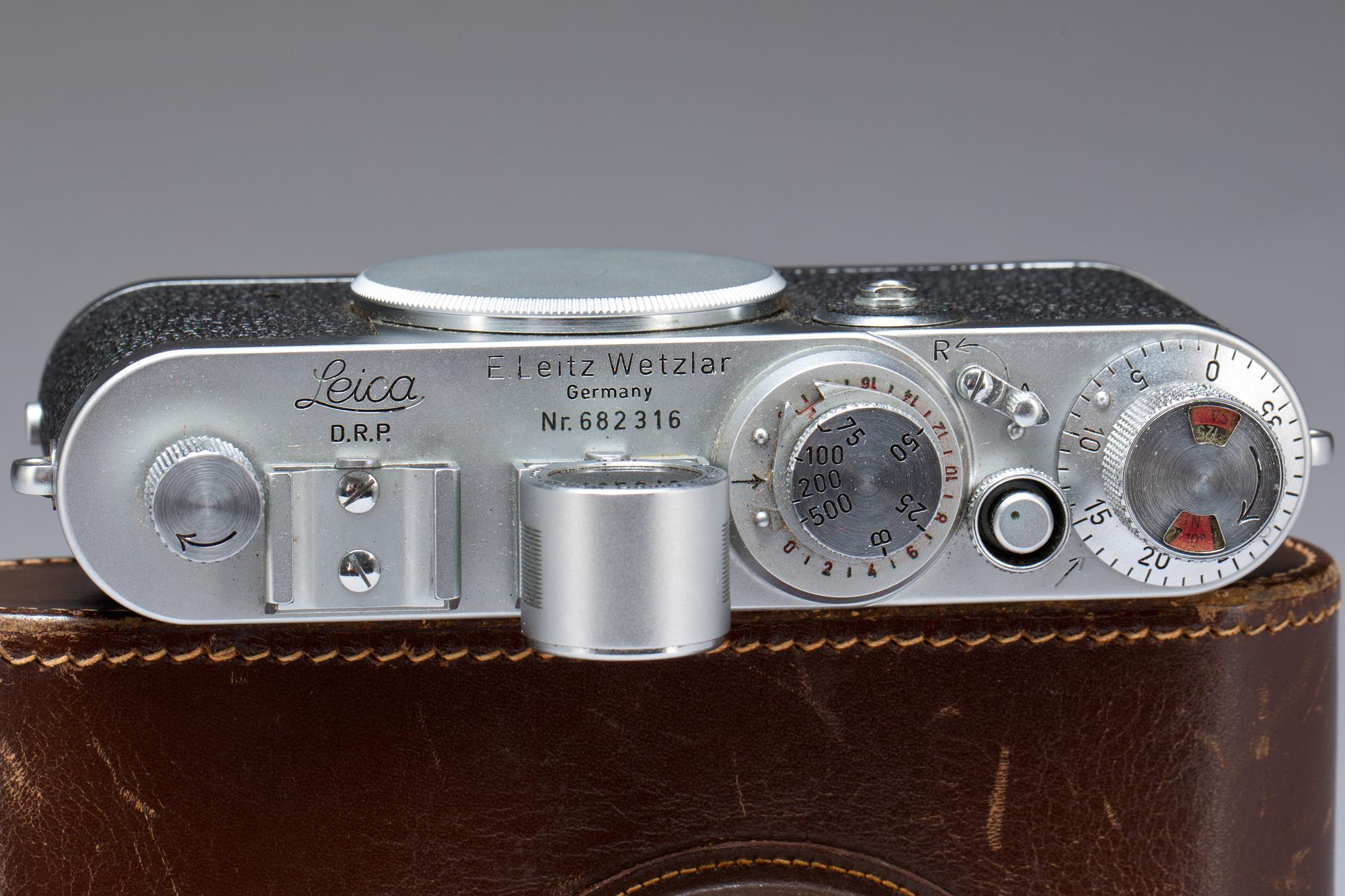 KAMERA, E.Leitz Wetzlar. Germany. Leica D.R.P. 1950-tal.