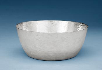 591. Tapio Wirkkala, A Tapio Wirkkala silver bowl, by Hopeakeskus, Finland 1962.