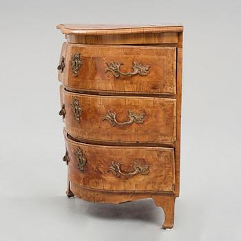 A Swedish Rococo 18th Century corner commode.