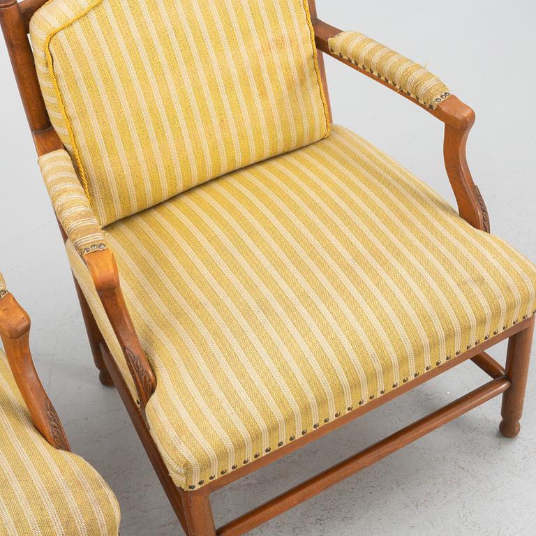 A pair of chairs, first half of the 20th Century.