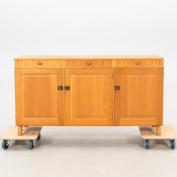 Carl Malmsten, sideboard "Calmare nyckel", 1900-talets andra hälft.