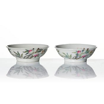 A set of six (5+1) small Chinese 'peaches' dishes, late Qing dynasty/Republic.