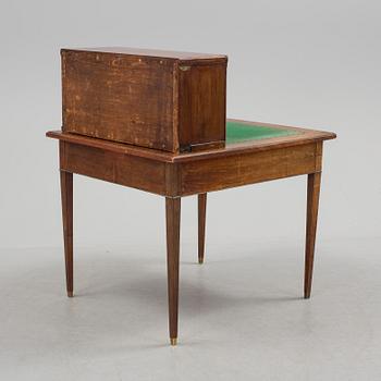 A late mahogany gustavian desk from about 1800.