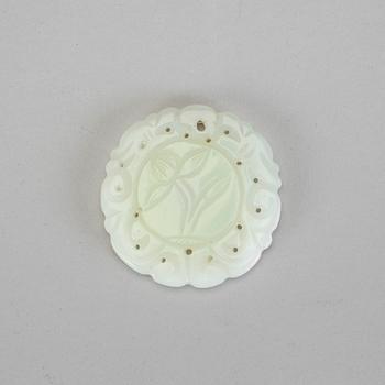 AMULETT, jadiet, troligen 1900-tal.