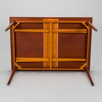 A mid 20th century dining table Niels O. Møller, J.L. Møllers Møbelfabrik, Denmark.