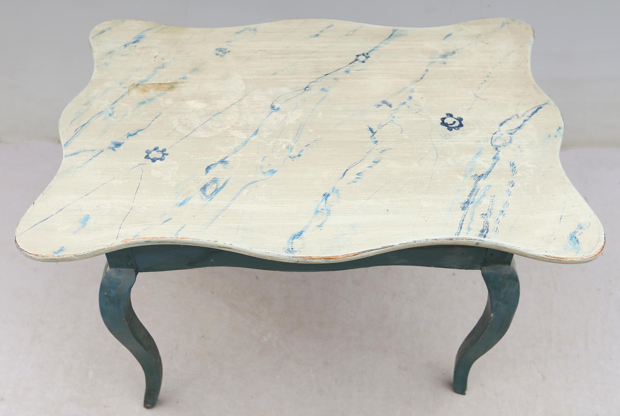BORD, rokokostil, 1800-talets mitt.