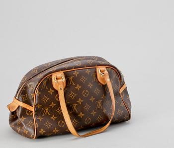 A monogram canvas handbag by Louis Vuitton, model "Montorguiel PM".