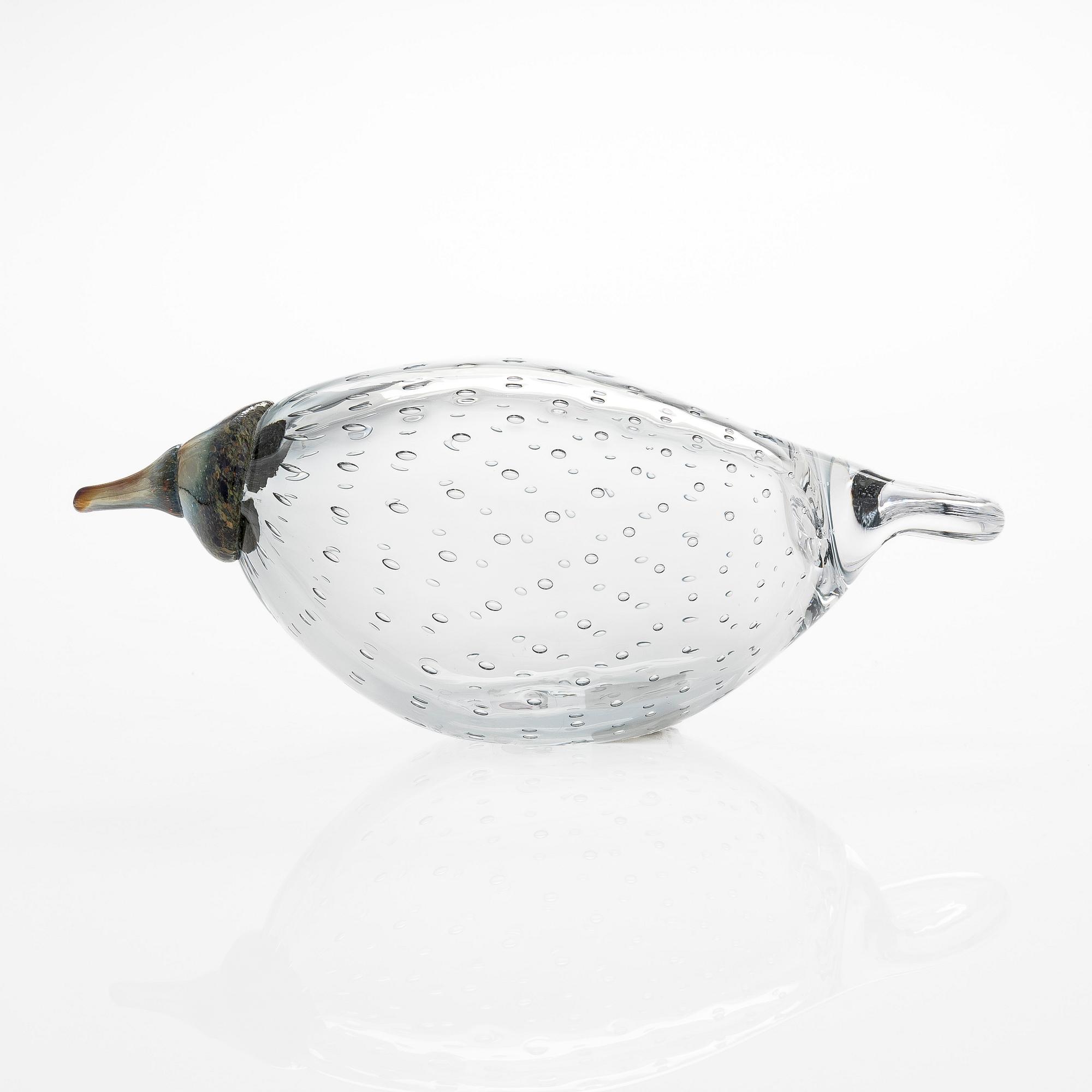 Oiva Toikka, a 'Pearl' glass bird, signed O. Toikka Iittala.