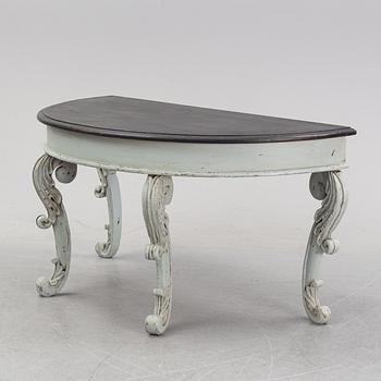 A painted table with carved legs, Härjedalen, second half of the 19th Century.