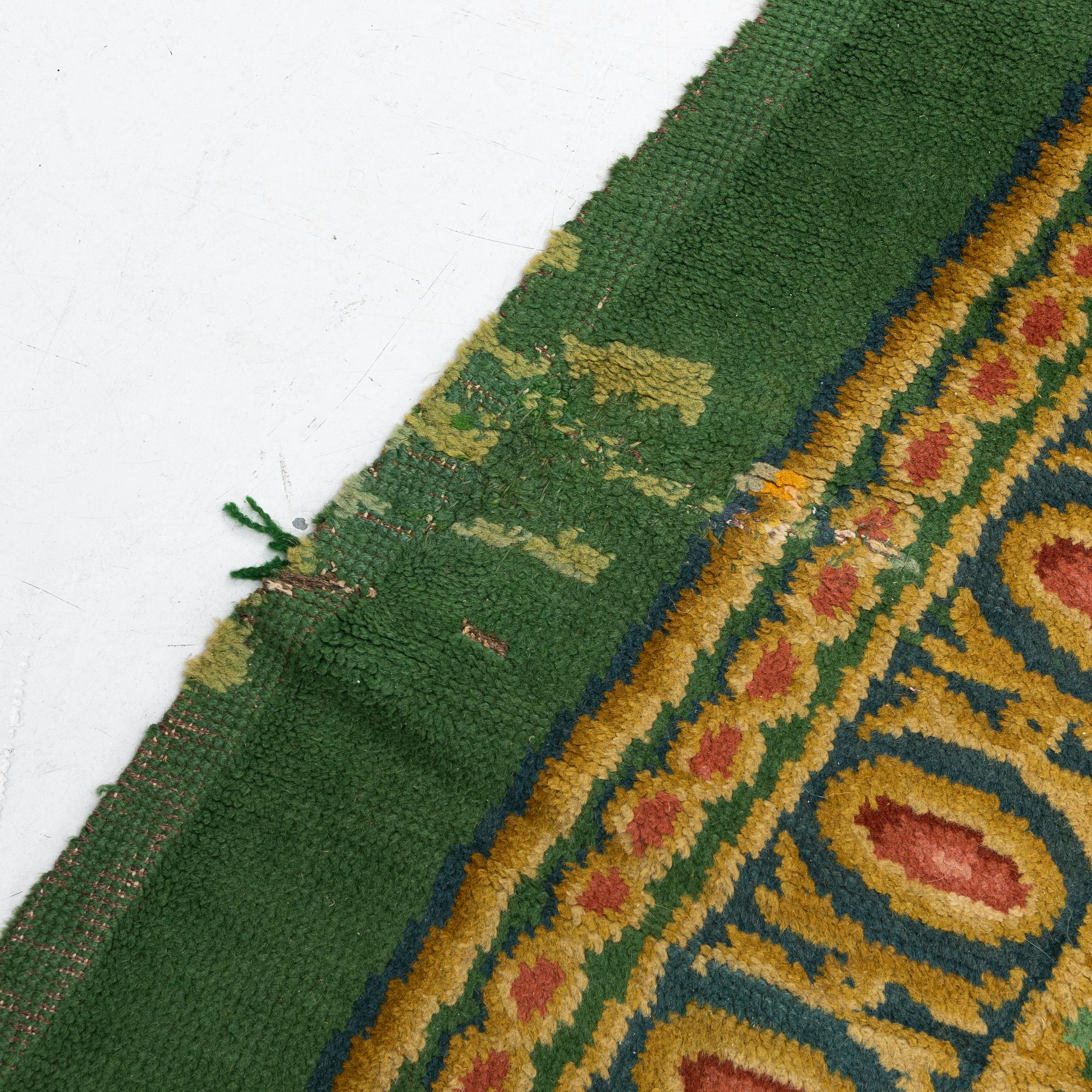 An antique Savonnerie carpet, Central Europe, circa 1900, c. 818 x 550 cm.
