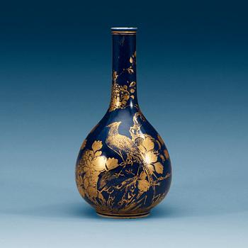 A powder blue and gold vase, Qing dynasty.