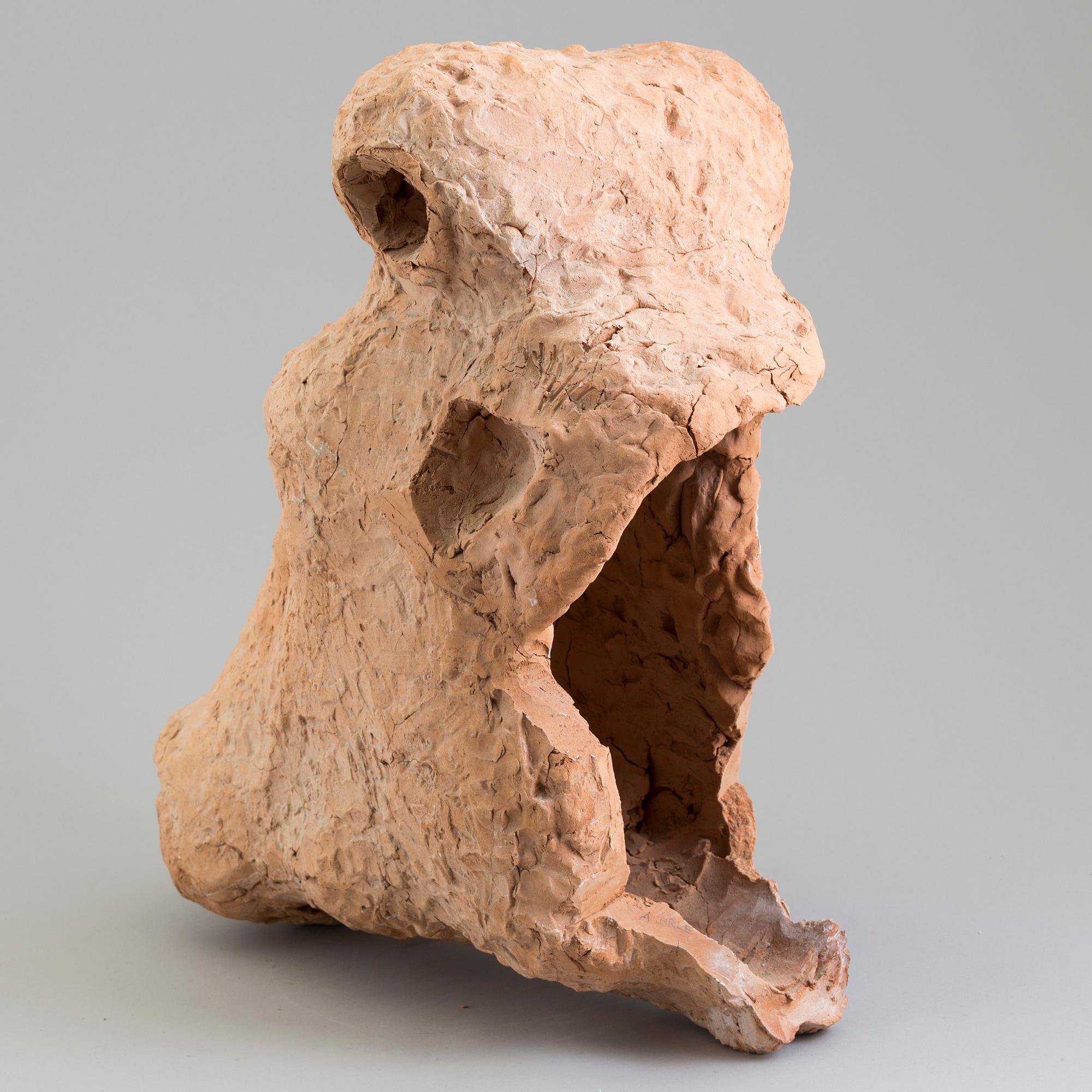 ASMUND ARLE, Sculpture, terracotta, signed A. Arle.