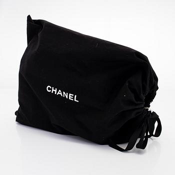 Chanel, bag, '19 Large Flap Bag'.