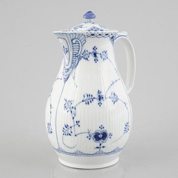A 'Blue Fluted Half Lace' / 'Musselmalet' chocolate pot, Royal Copenhagen, 1956.