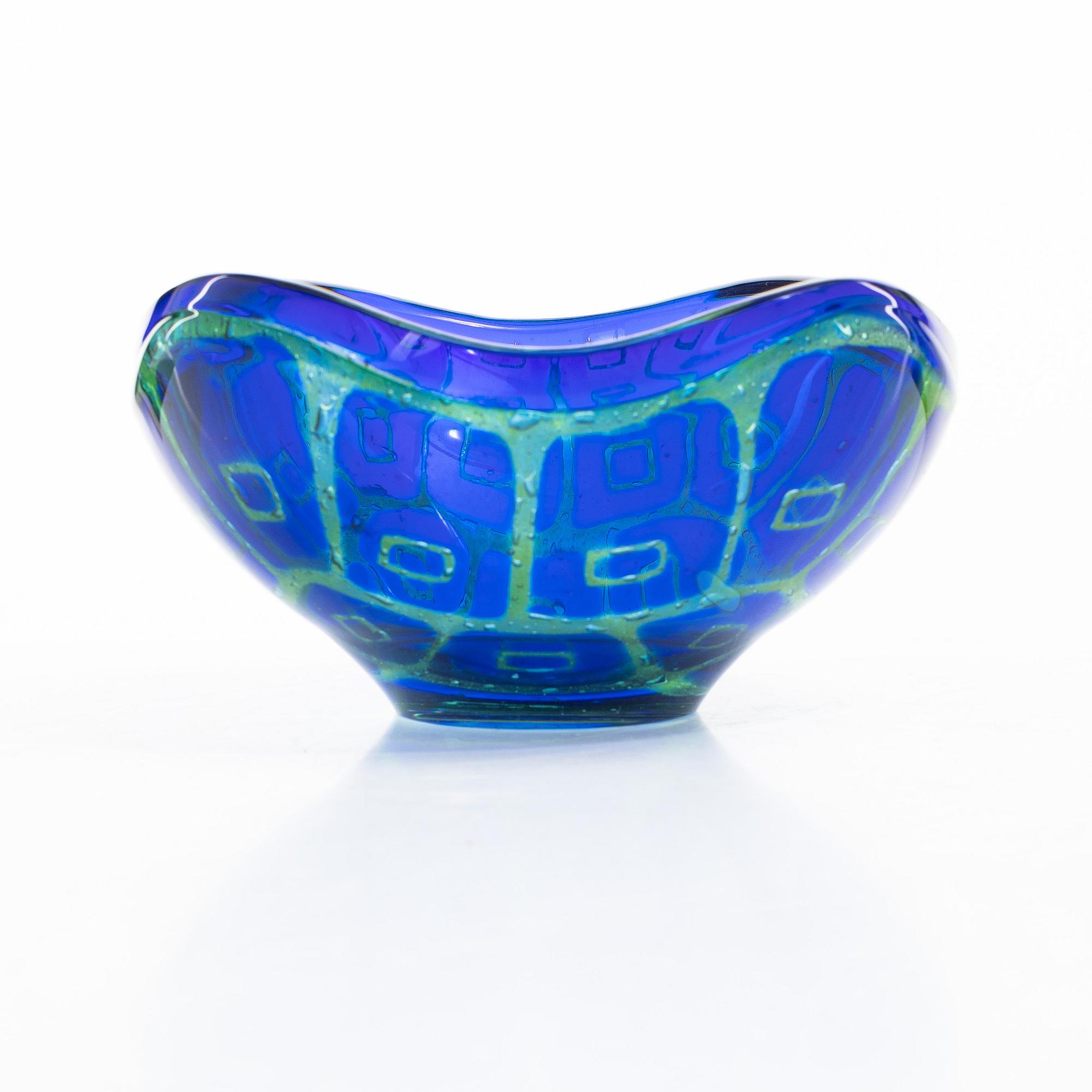 Sven Palmqvist, a 'Ravenna' glass bowl, Orrefors, Sweden.