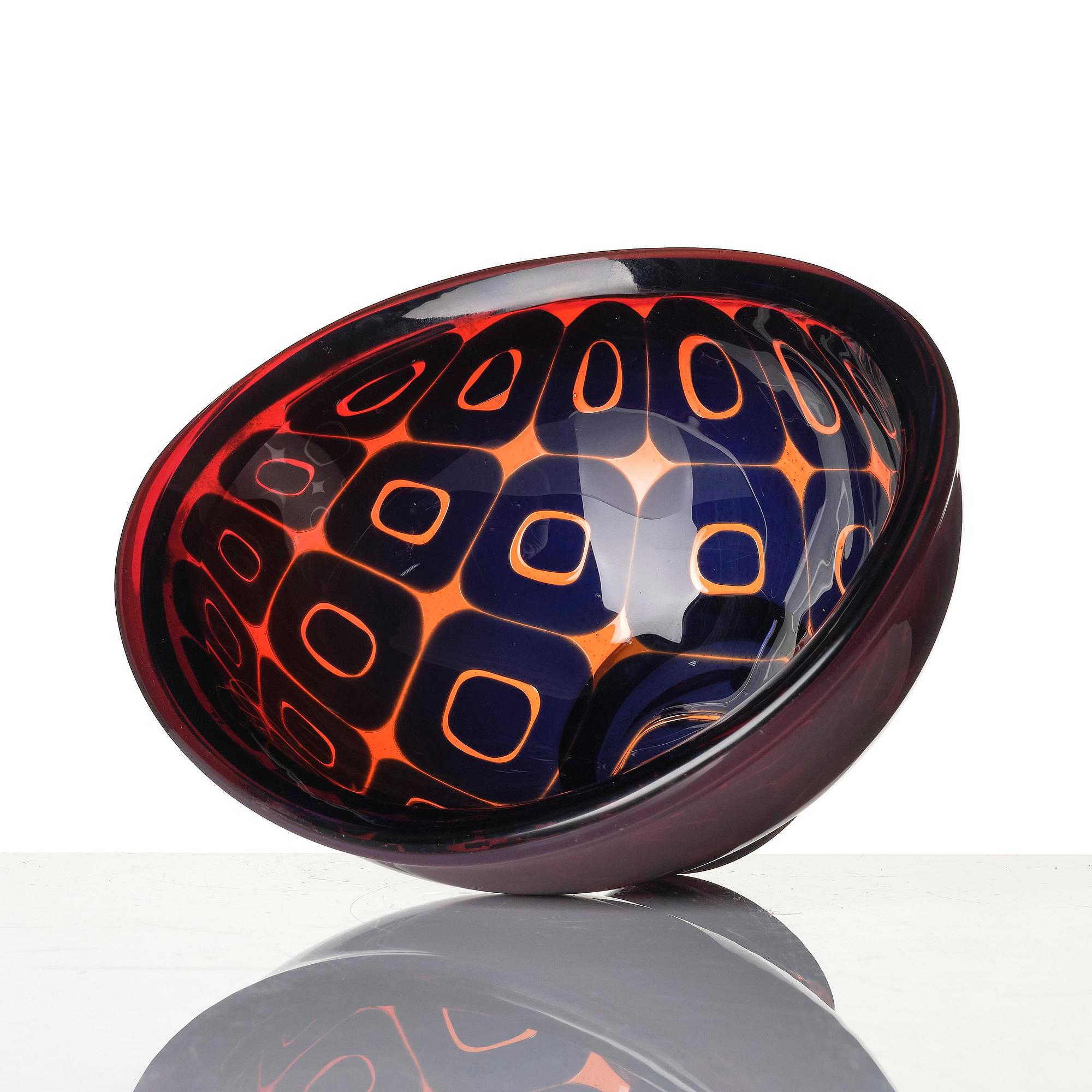 Sven Palmqvist, a "double" ravenna glass bowl, Orrefors 1953, no 530.
