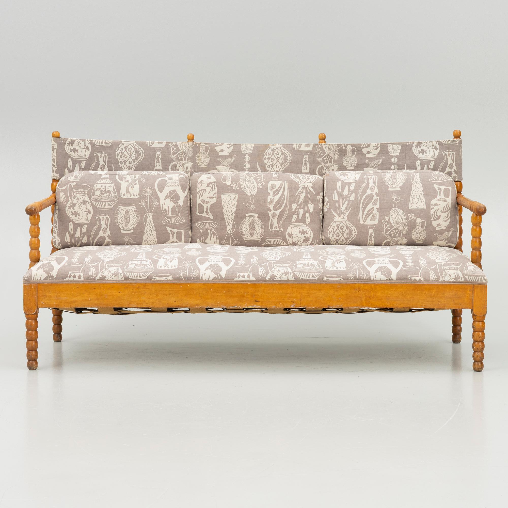 A sofa and four foldable armchairs, first half of the 19th century.