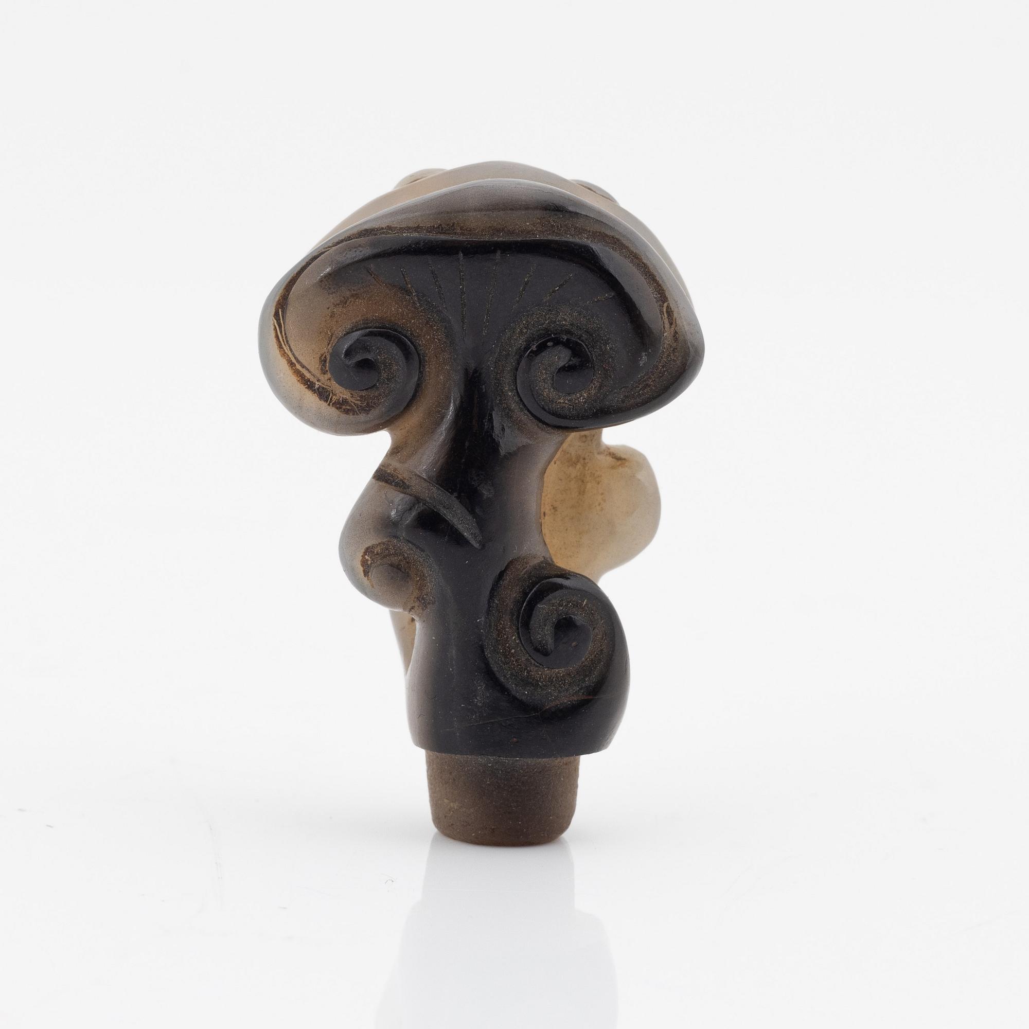 A sculptured object in the shape of lingzhi fungus, Qing dynasty.