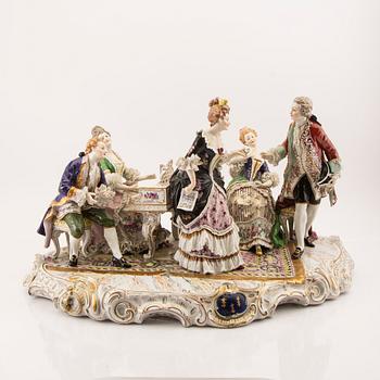 A German porcelain figurine firts half of the 20th century.