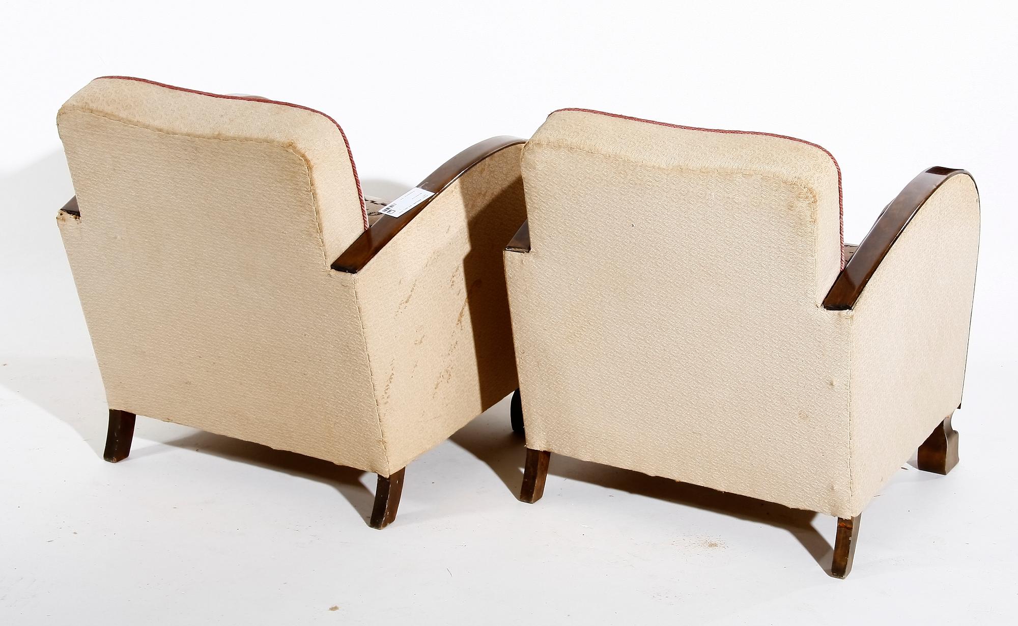 SOFFA samt FÅTÖLJER, 3 delar, 1930-tal.