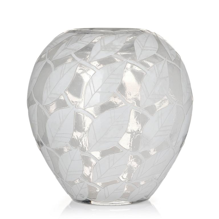 Sven Erik Skawonius, a cameo glass vase, Kosta, Sweden, 1940s, model 182.