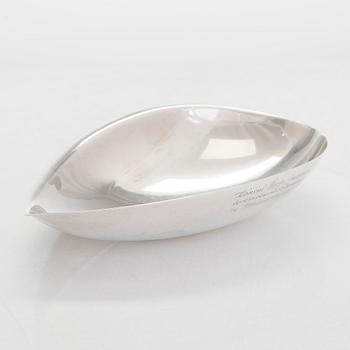Tapio Wirkkala, a 1950s 'Lieve' silver bowl, marked TW, Kultakeskus, Hämeenlinna 1958.