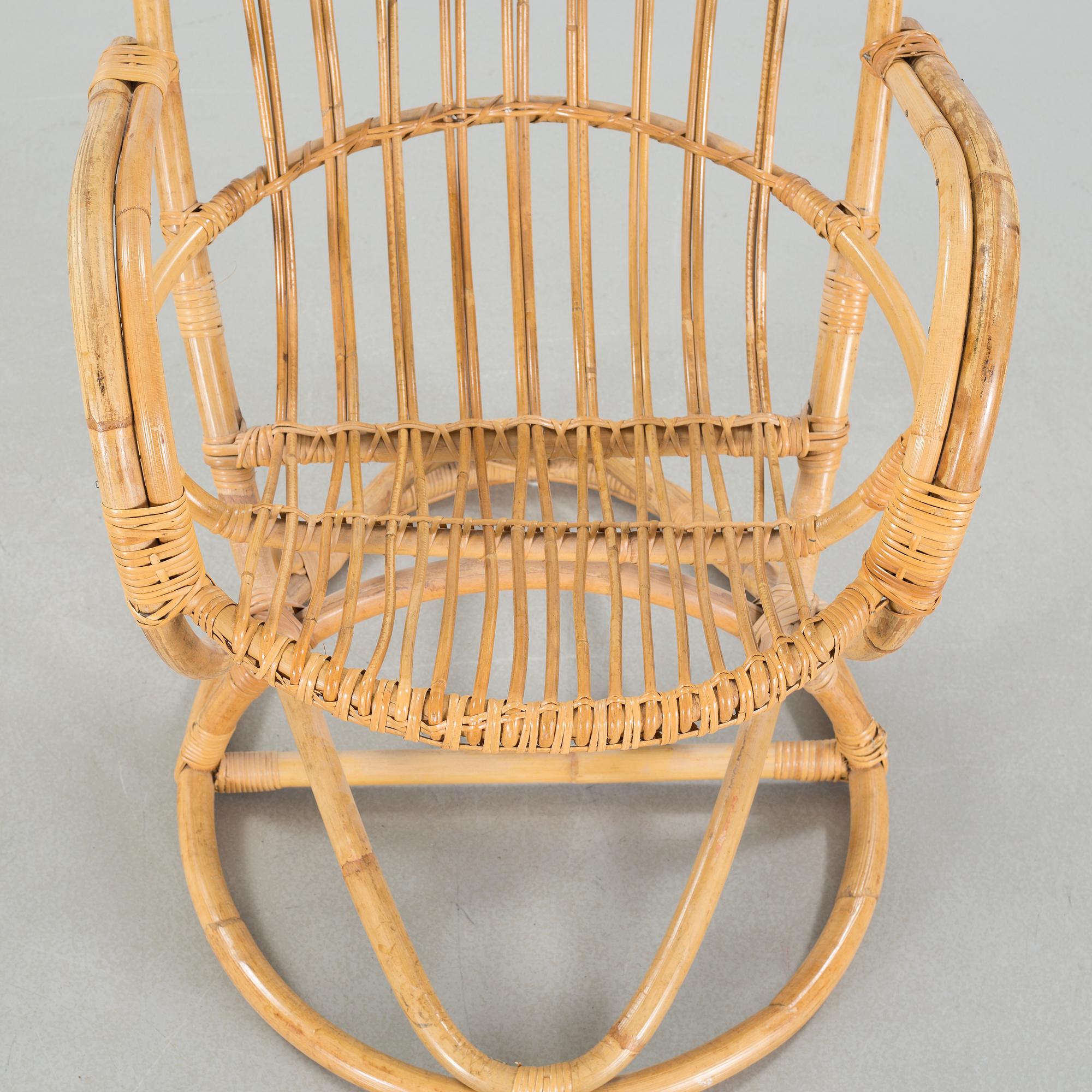 KORGSTOL, 1900-talets andra hälft.