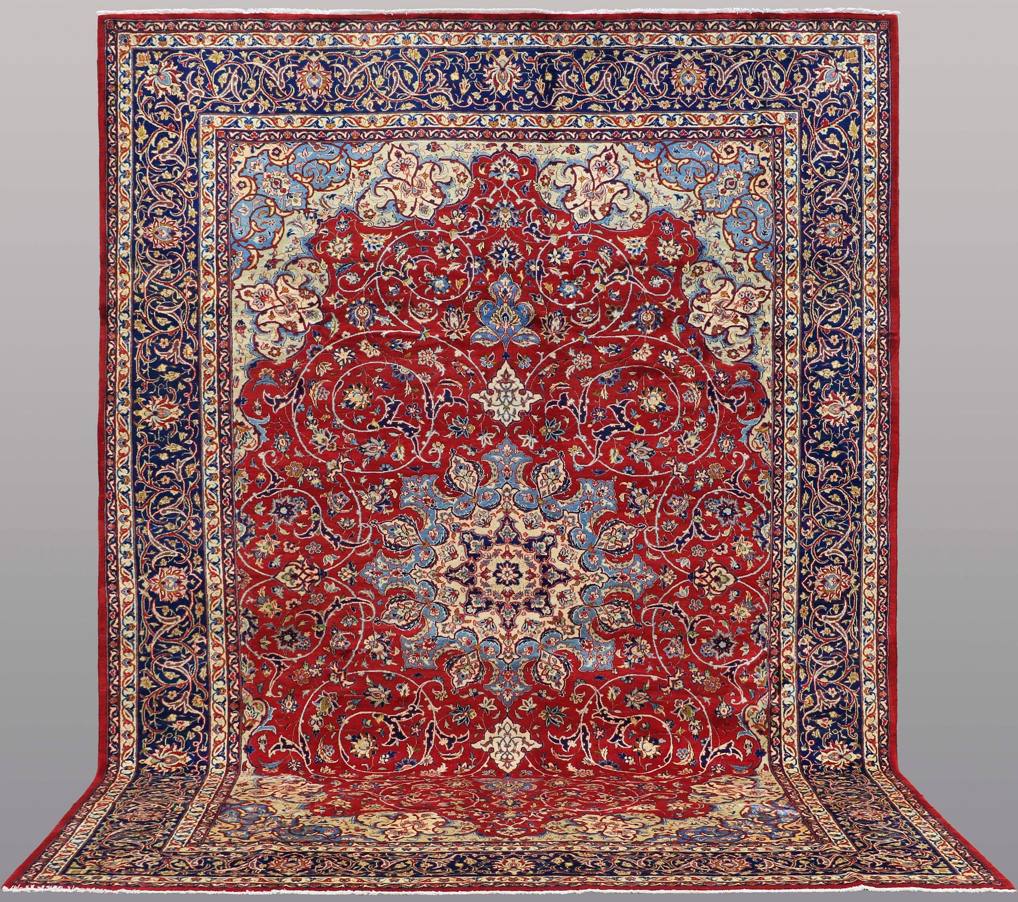 MATTA, Isfahan/Najafabad, ca 441 x 317 cm.