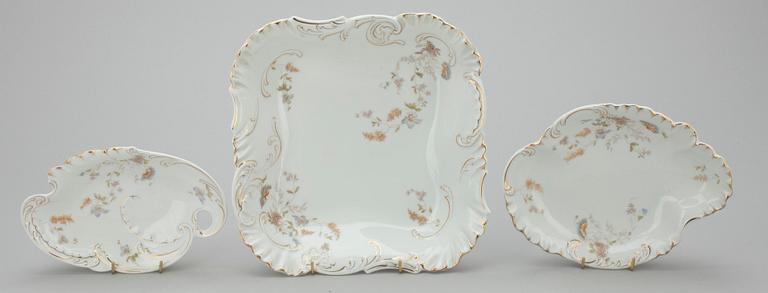 SERVIS, ca 132 delar, porslin, Rosenthal "Louis XIV", 1900-talets början.