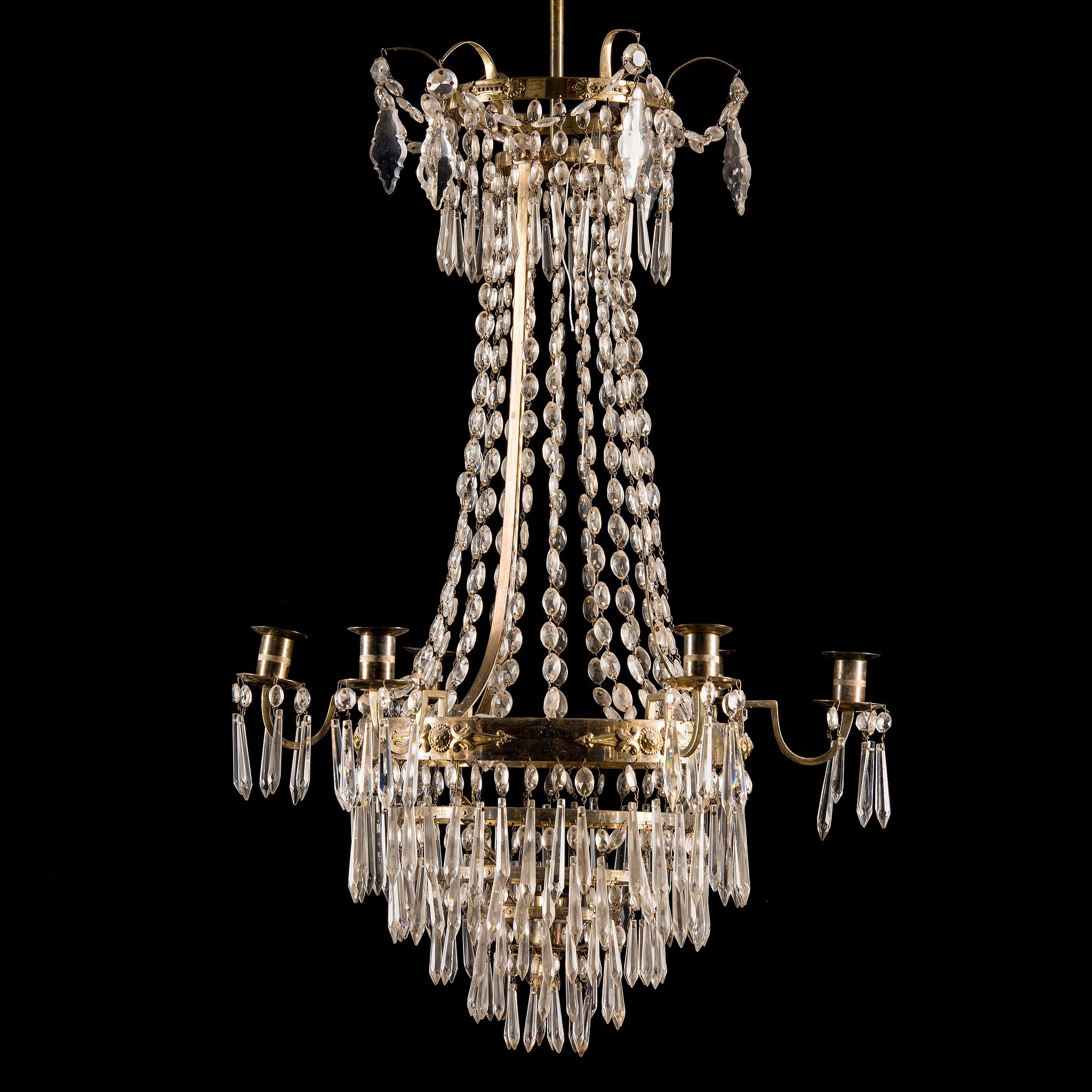 TAKKRONA, sengustaviansk stil, 1900-talets början. Höjd 85 cm.