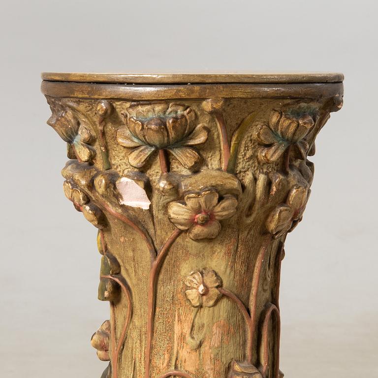 Pedestal, Art Nouveau early 20th century.