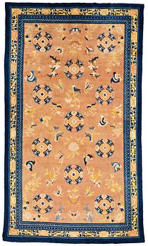 298. A CARPET, a semi-antique Ningxia, ca 328,5x191 cm.