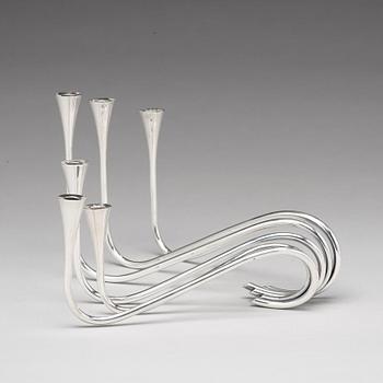 Ibi Trier Mørch, kandelaber "Bølgeslag", för Firma A. Michelsen, Danmark 1951, sterling.