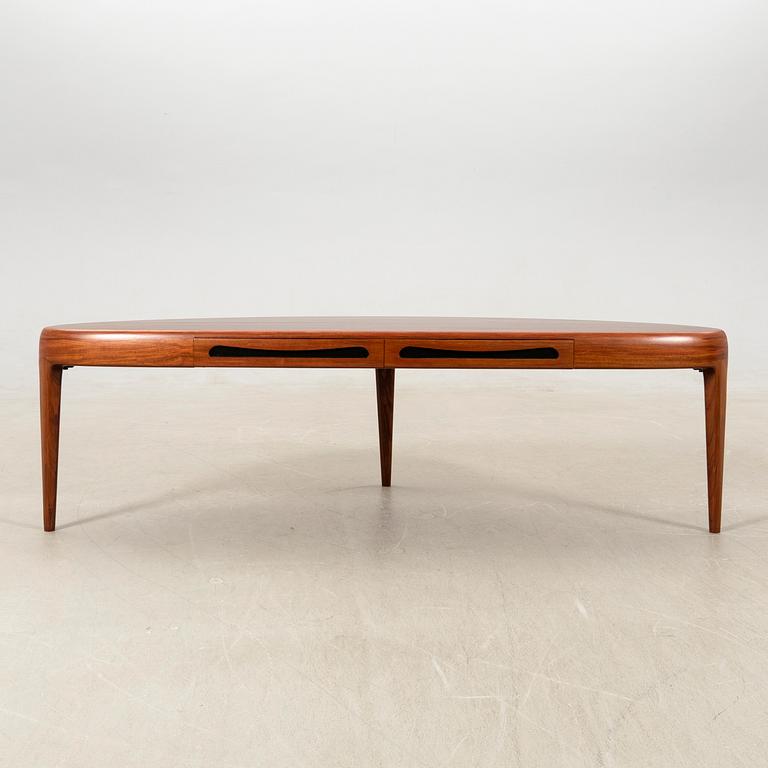 Johannes Andersen, coffee table, "Capri" for Trensum, 1960s.