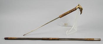 KATANA samt SVÄRDKÄPP, Japan resp Kina. 1900-tal.