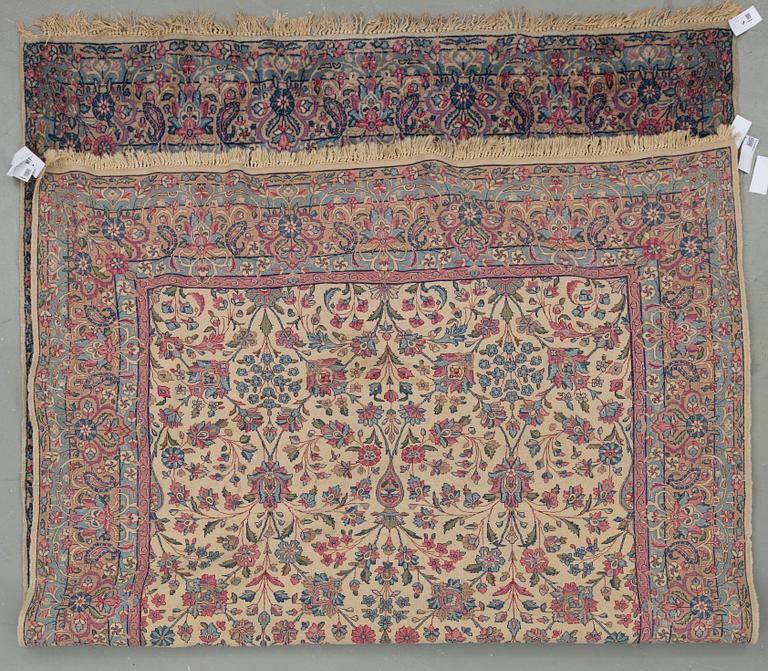 MATTA, Kirman, semiantik. Ca 300x193 cm.