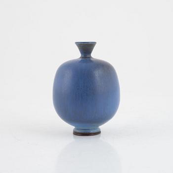 Berndt Friberg, miniature vase, stoneware, Gustavsberg Studio.