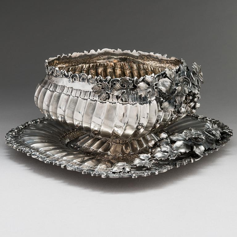 A silver centrepiece bowl, mid-20th century.