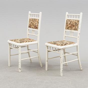 A 1920's sofa with four chairs by Muuramen Tuolitehdas Osakeyhtiö, Muurame.