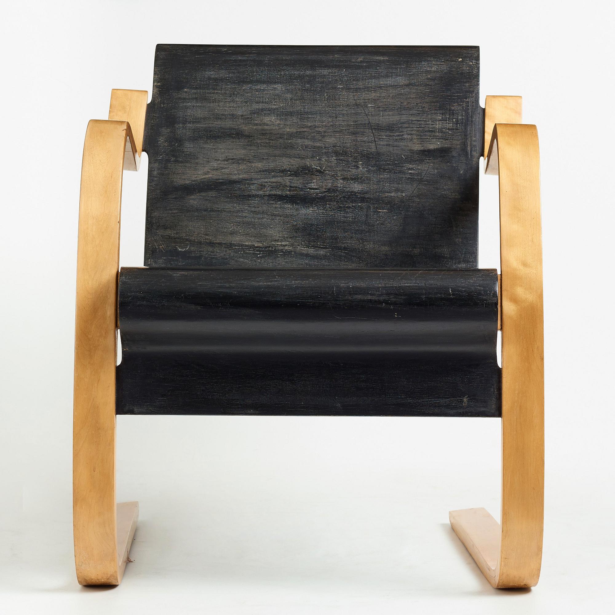 ALVAR AALTO, a birch plywood model 31 cantilevered chair, karmstol, modell nr 31, O.y Huonekalu-ja Rakennustyötehdas, Finland.