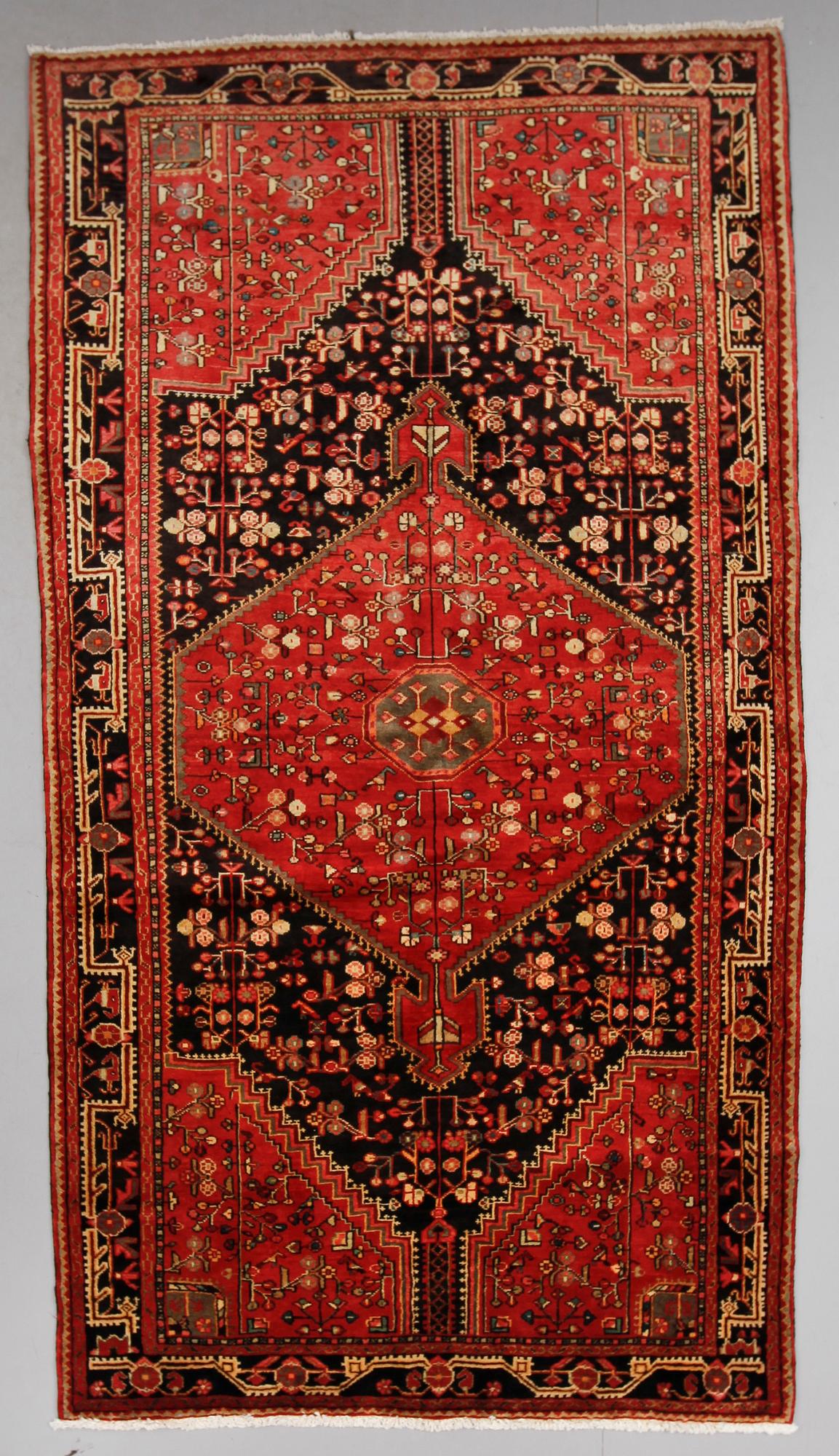 MATTA, Tuserkan, ca 300 x 165 cm.