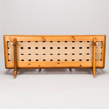 CARL GUSTAF HIORT AF ORNÄS, a mid 20th century 'Studio' sofa for  Puunveisto Oy - Wood work Ltd.