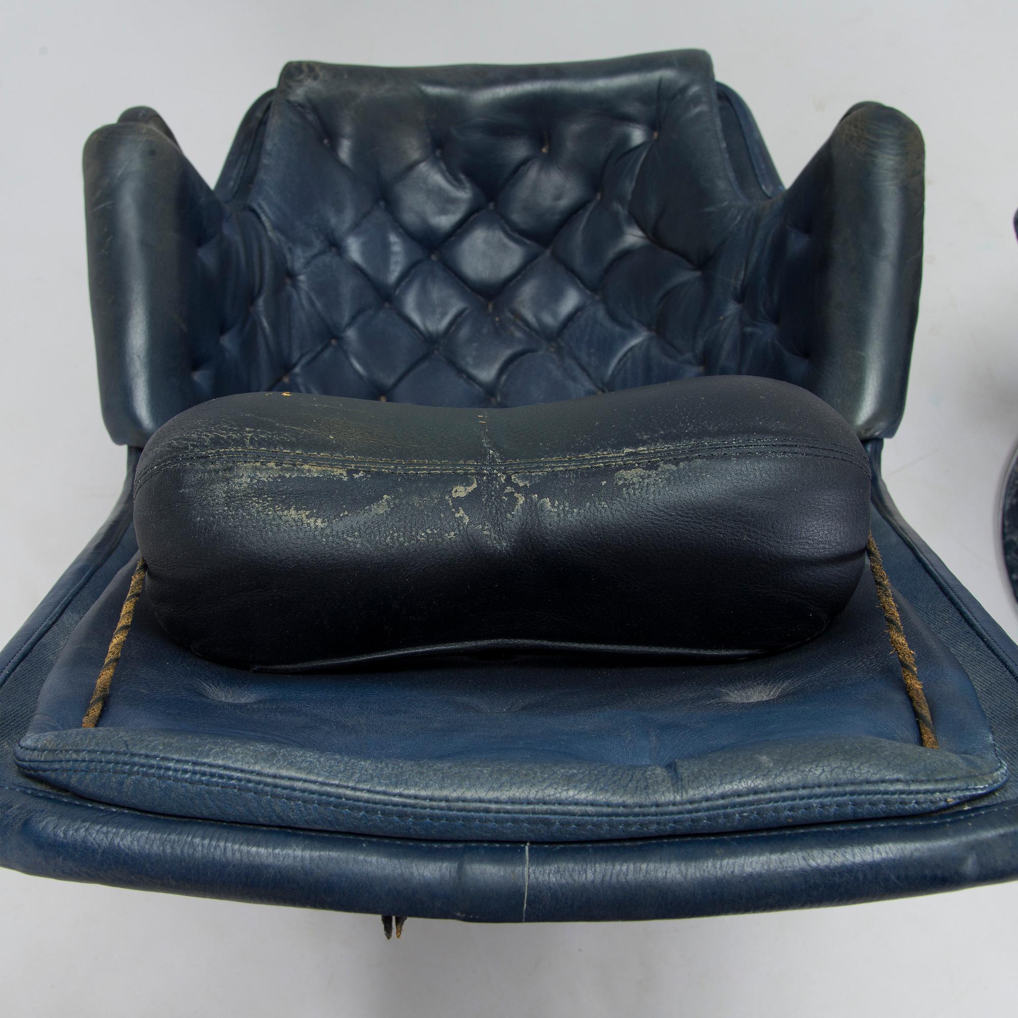 Bruno Mathsson, a pair of 'Jetson' armchairs, Dux, second half of the 20th century.