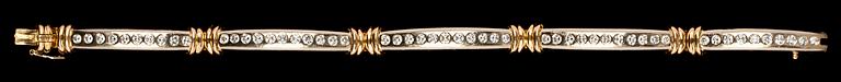 A gold and diamond bracelet, tot. app. 3.70 cts.